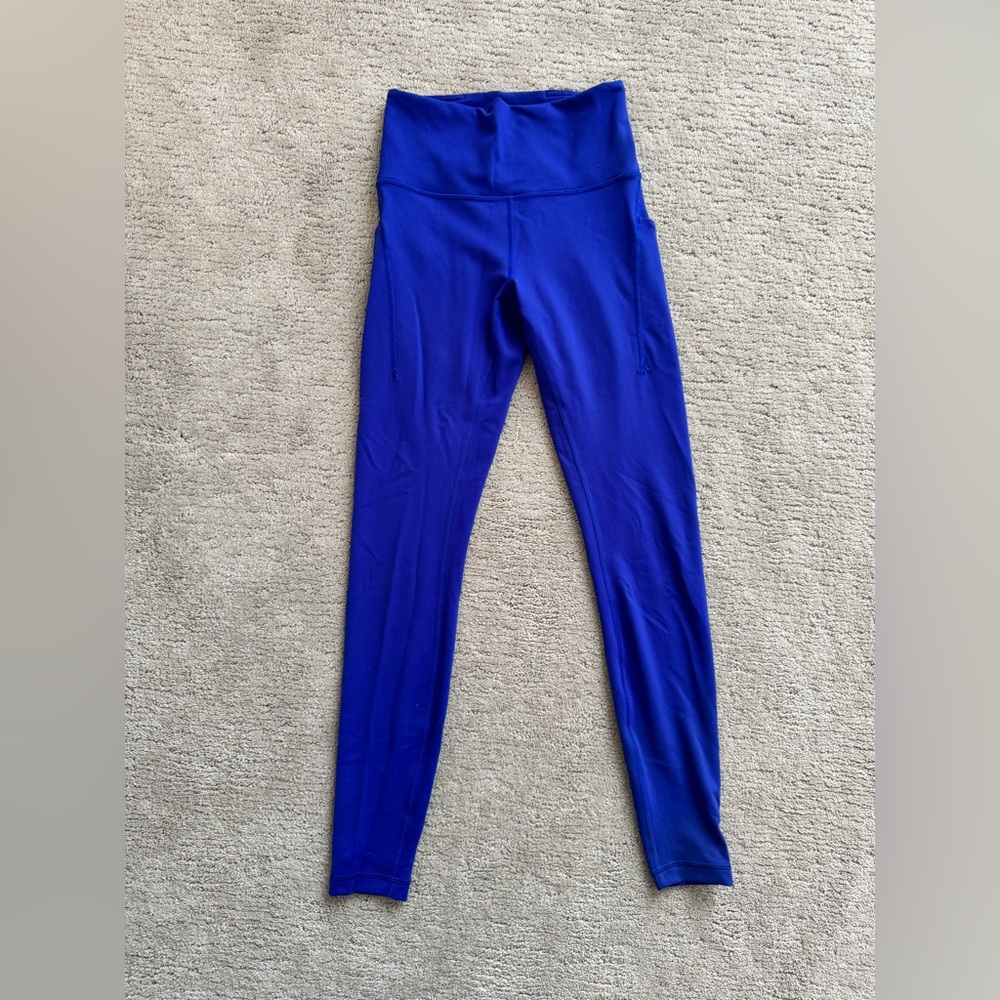 Lululemon Wunder Train with pockets